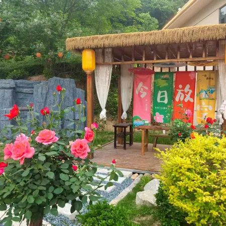 Chaxi Courtyard Homestay (Xinyang Wenxin Tea Village)
