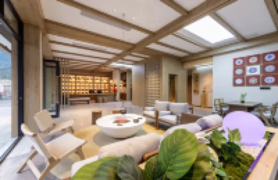 雲山•別院YUN SHAN HOSP ITAL民宿（九寨溝店）