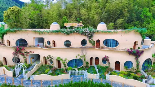 Terra Cave Lodge (Taoyuan) 쑤이촨 호텔