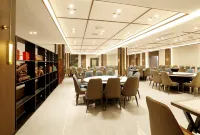Lake Jingpo Ji Shanshuijian Hotel - 4-Star