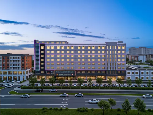 R ROYALSS HOTEL (Hohhot Saihan District Jinqiao Economic Development Zone)