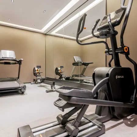 Homeinn Plus Hotel (Shanghai Nanjing Road Pedestrian Street)