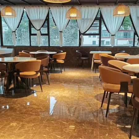 Qian Mandu Hotel
