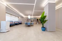 漢庭酒店（瀋陽青年大街彩電塔店） - 停車場