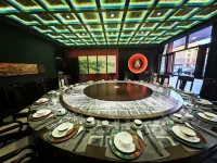 Qachengli ·Qachl Designer Hotel (Chengde Mountain Resort. Puning Temple Branch) - Airport Shuttle