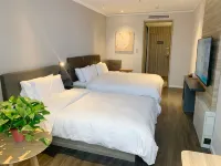 HanTing Premium Hotel (Qingdao Chengyang Wanda Plaza) Hotels in Qingdao