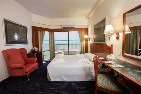 Rainbow Paradise Premium Resorts