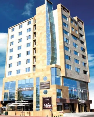 Yeosu Narsha Hotel Отели рядом с достопримечательностью «Aeyangwon History Hall»