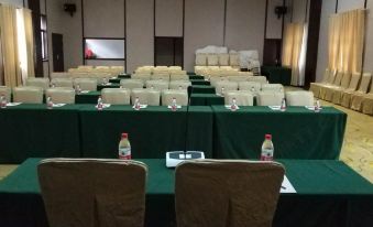 Yilong Xicheng International Hotel (Yangliuwan Branch)