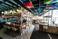 Gooderson Tropicana Hotel فنادق في دوربان