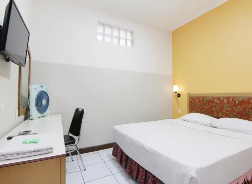 Hotel Palem Hotels in Andir