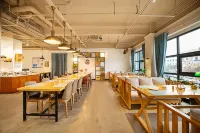 โรงแรมไบเวย์แฟชั่น ผูหยาง เหลียนหัว - พร้อมอาหารเช้า
