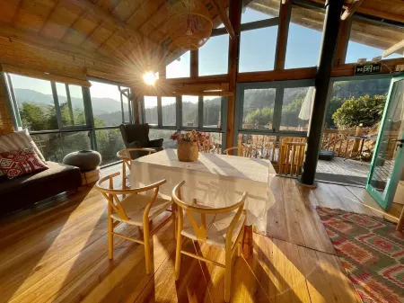 Arkadia Retreat Отели рядом с достопримечательностью «Ruoliao Yuanshilin»