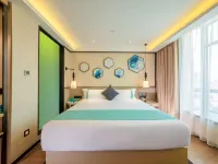 Xian Qinya Hotel (Maoming Dianbai Xinhu Second Road) Hotels near Huijing Commercial Street