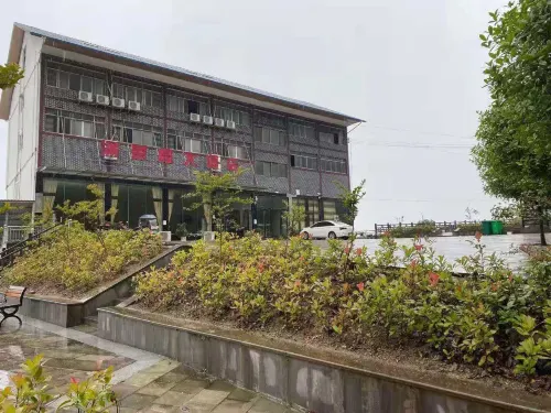 Yunyang Manjinglou Hotel - sarapan
