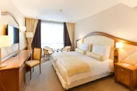 Hotel 2 Fevrier, Lomé