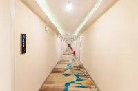 Guangfei Meisitu E-sports Homestay (Huizhou West Lake Park Bus Station) - Inns