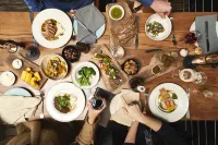 Paperbark Camp Hotels in Woollamia