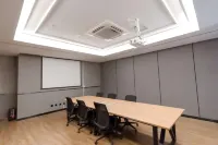 TaiYuan G Hotel(Taiyuan Liuxiang Wanda Plaza Store)