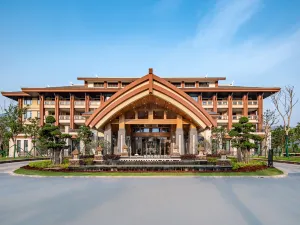 Howard Johnson The Bund Hotel Gasa
