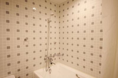 スタンダードツインルーム セミダブルベッド2台 禁煙 ゾンク博多の写真