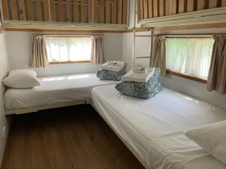 Daysy Hill Country Cottages Отели рядом с достопримечательностью «Port Campbell Jetty»