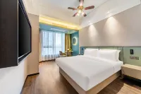 Zhanghe Hotel Отели рядом с достопримечательностью «Новая гавань гавани, Хайкоу»