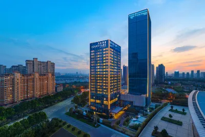 Courtyard by Marriott Luoyang Hotels in Luoyang