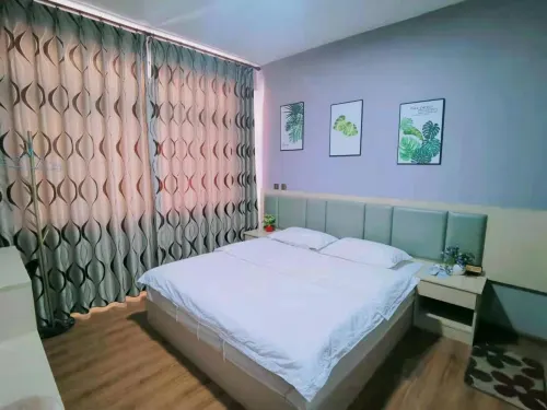 Yuxi Longyi Hotel