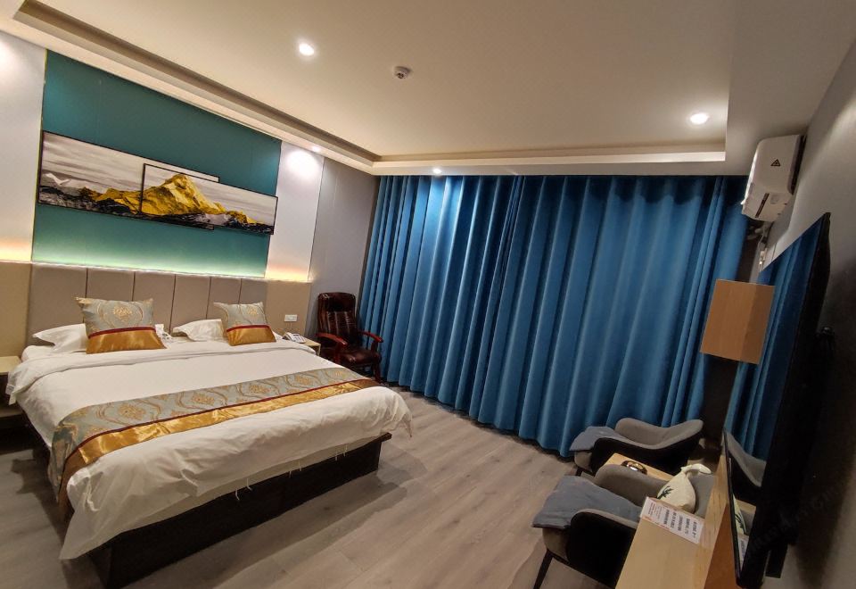 MOON STAR HOTEL - Housity