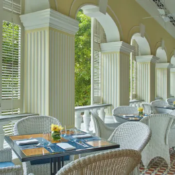 Artyzen Grand Lapa Macau