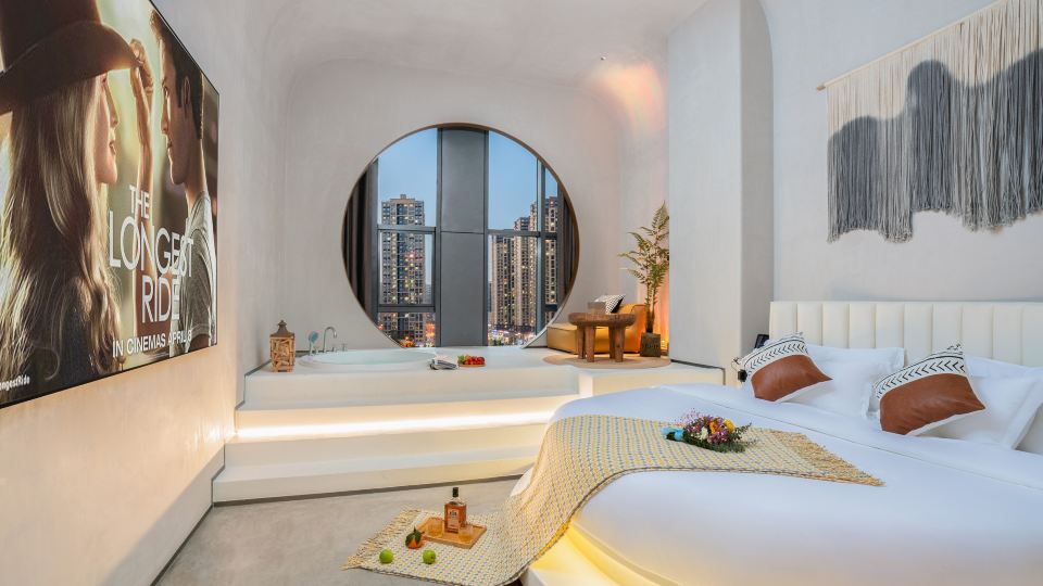 18 Degrees Smart Hotel(Kunming Vanke Charming City Guangwei Metro Station)