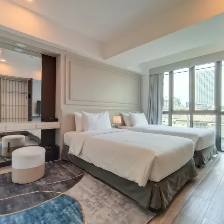Viva la Vida Hotel Отели рядом с достопримечательностью «Хуайкхванг»