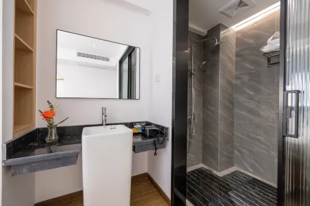 Nanyue Hengshan is a Post House (Nanyue Damiao Store) Отели рядом с достопримечательностью «Zhurong Peak»