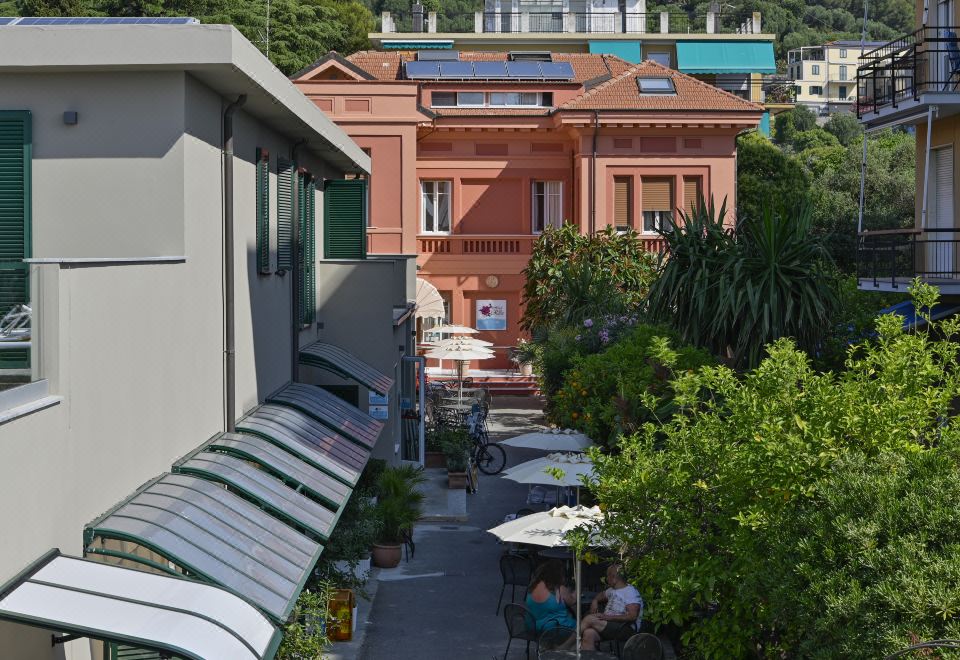 hotel overview picture