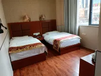 Luoping Zhenxing Hotel
