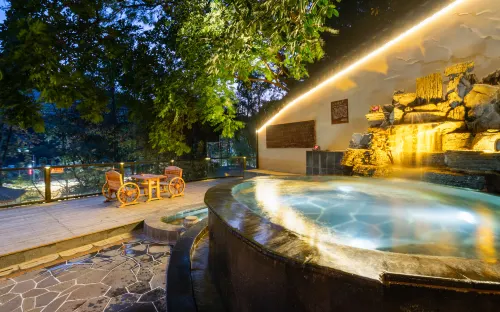 Yuntao Hotel