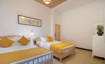 Floral Hotel · Wuyuan River Embankment B&B Hotel (County Center Business District Store)