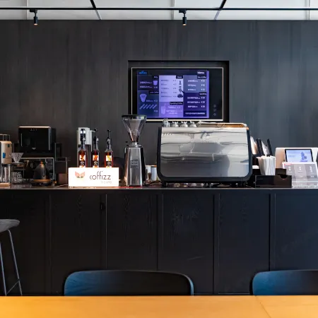COFFIZZ HOTEL- the center of Beijing - Near by Forbidde City, Tiananmen Square, Wangfujing Subway Отели рядом с достопримечательностью «Пекин — центр города»