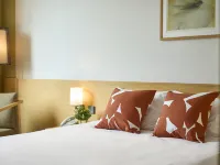 Jeju Central City Hotel Hotels near Elefunsia