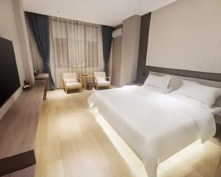 Chengju Zhenpin Hotel Hotels in Xundian