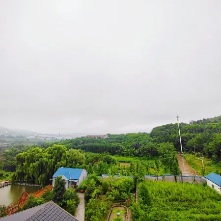 Floral Hotel  · Zibo Kanghao ecological hotel