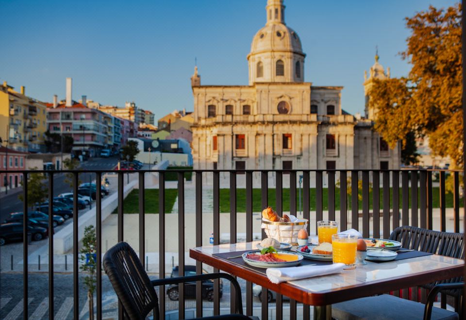 와인 & 북스 리스보아 호텔