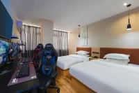 Lianyungang Deweisheng E-sports Hotel