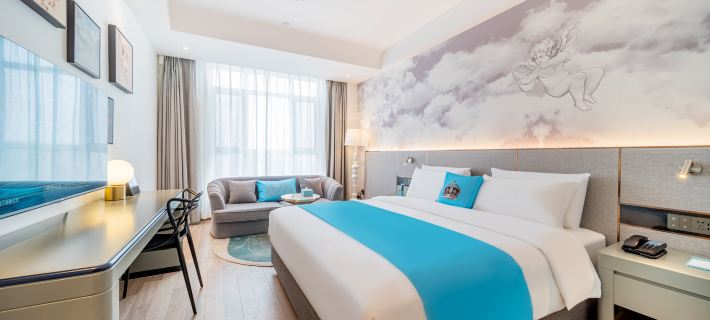 Lan ou Shangpin Hotel (Lanzhou Zhongchuan Airport Rainbow City) Hotels in Gaolan