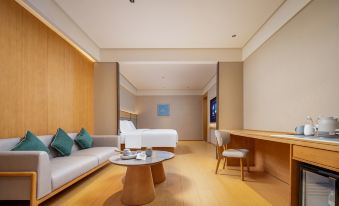 JI Hotel (Zhengzhou Erqi Square Subway Station David City)