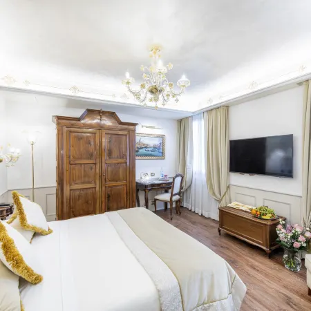Monaco & Grand Canal Venice Отели рядом с достопримечательностью «Старые Прокурации»