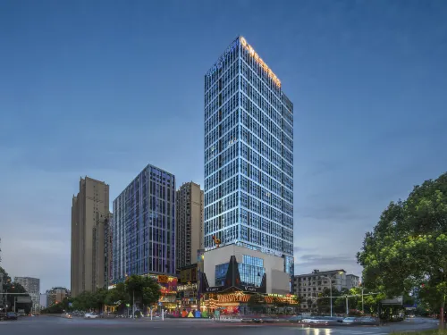 O_W High Altitude B&B Hotel (Chenzhou Wuling Square)