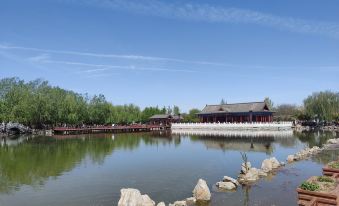 Northeast Longjiang Hotel (Zhengding Nancheng Branch)