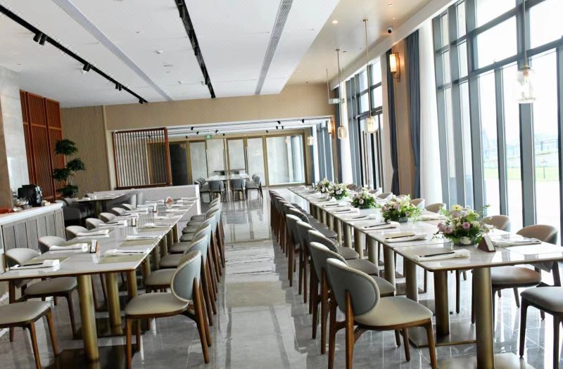 LU Island Hotel photo 3